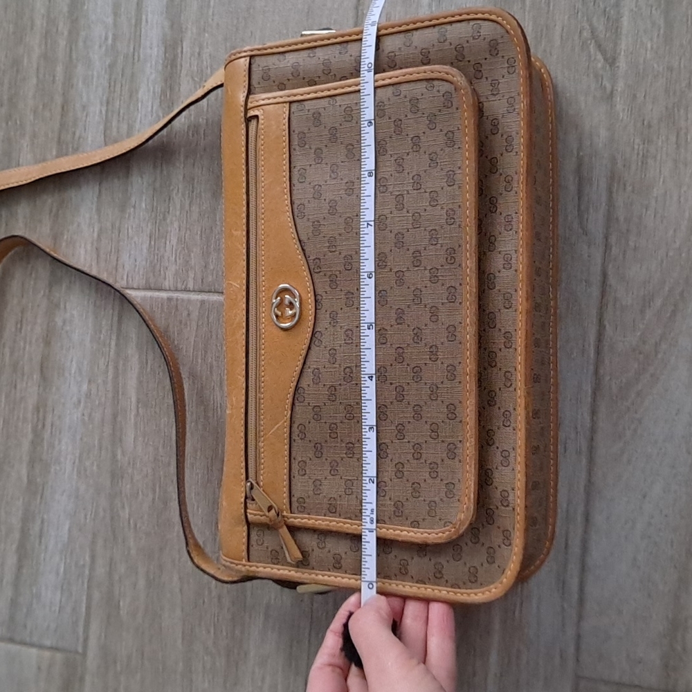 AUTHENTIC Vintage Gucci bag - Picture 13 of 17